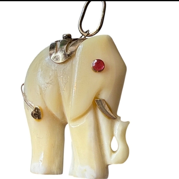 Vintage 14k Gold and Carved Bone Elephant Pendant - Picture 3 of 8